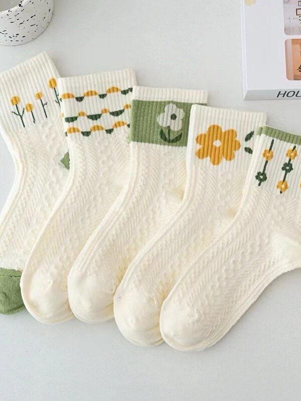 5 Pairs Ladies Flower design Rich Comfortable Cotton Socks - 7